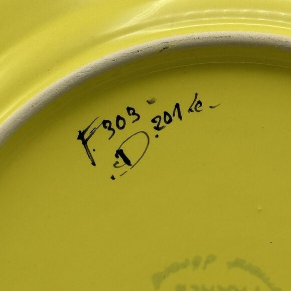 HB Henriot Quimper SOLEIL YELLOW Breton Woman Octagonal 10 1/4" Dinner Plate - Picture 7 of 8